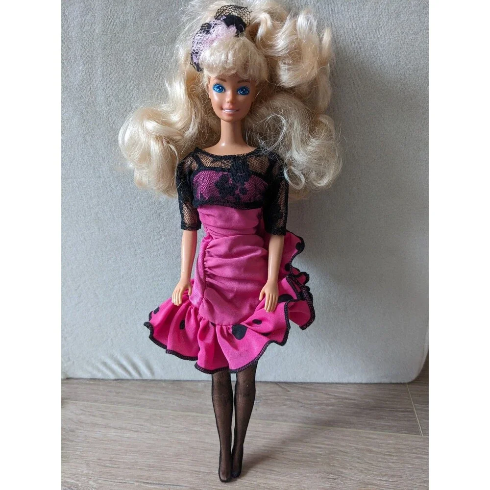 Vintage Barbie PARTY DAZZLE Fashion Mall 3098 Pink Stocking 1991 NO Doll READ